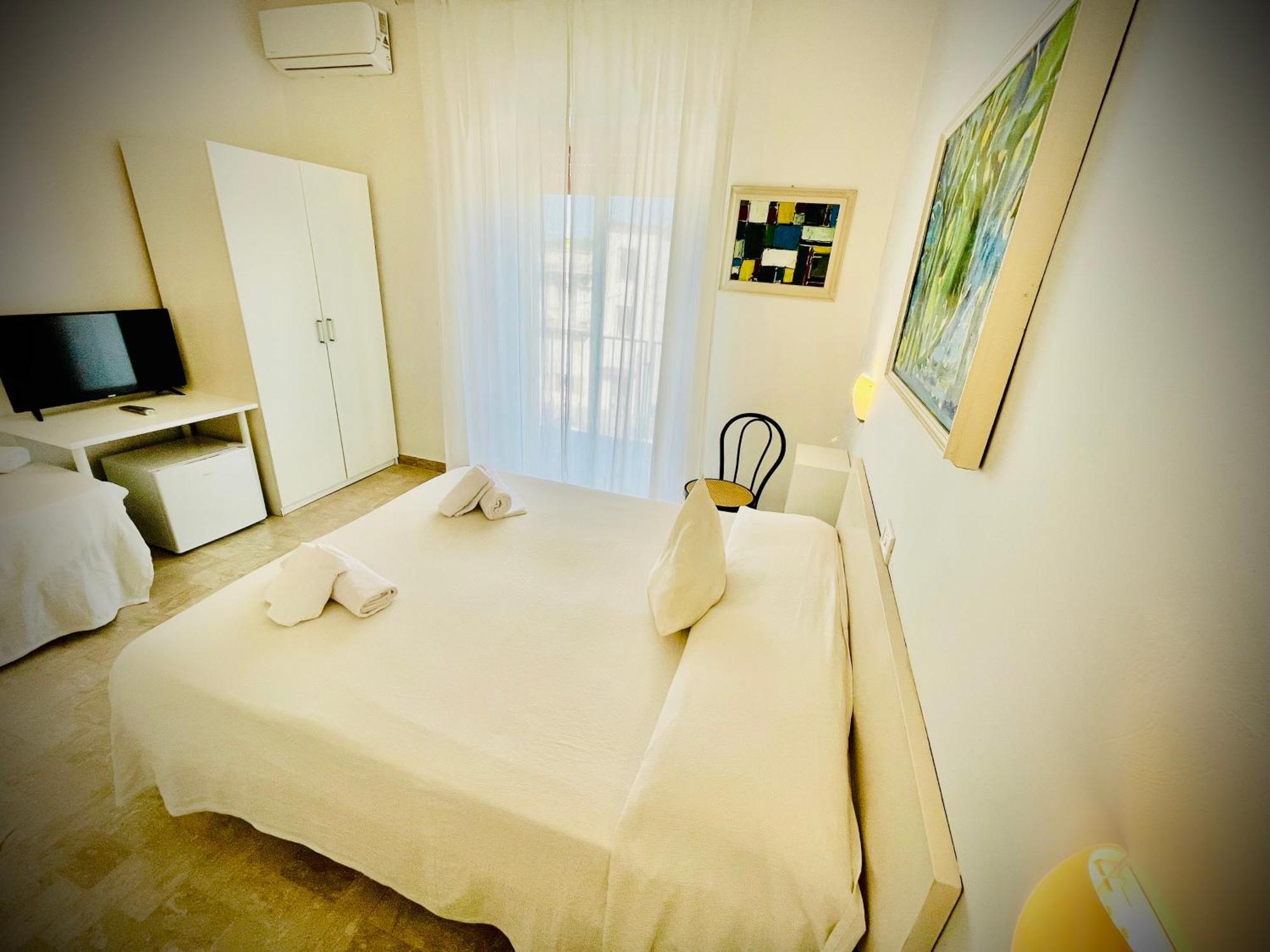 Minturnae Hotel Scauri  Buitenkant foto