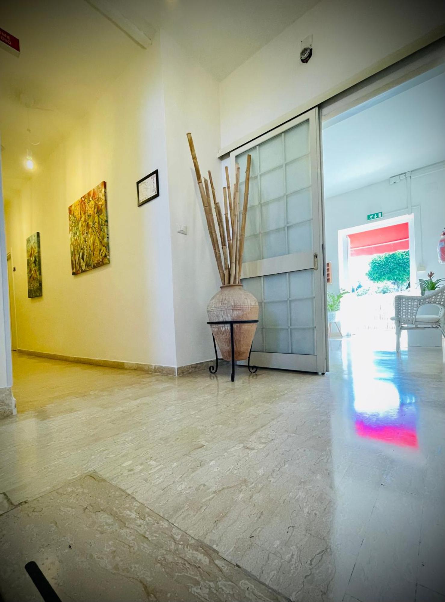 Minturnae Hotel Scauri  Buitenkant foto